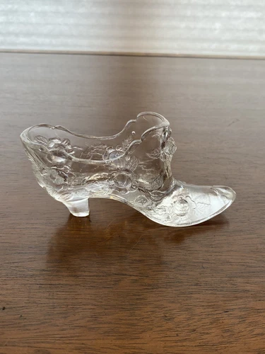 VINTAGE FENTON Clear Cabbage Rose Art Glass Shoe/Slipper Figurine 5.5"L