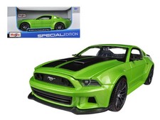 Maisto 31506GRN 1/24 2014 Ford Mustang "Street Racer" Green Metallic