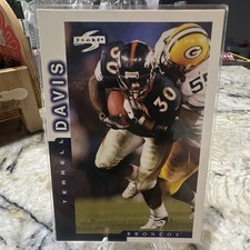 Score 1998 Terrell Davis #32 Denver Broncos Rookie NFL Football Trading Card. rookie card picture