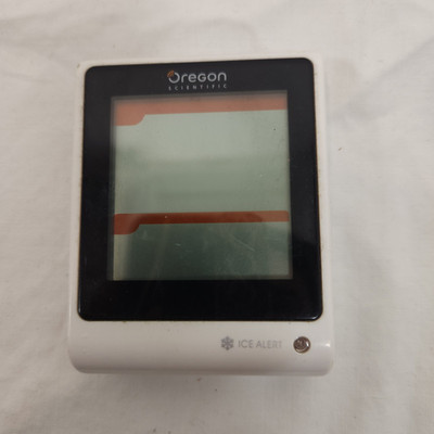 Oregon Scientific EMR201 In/Out Thermometer W/Blinking LED Ice Alert NO SENSOR