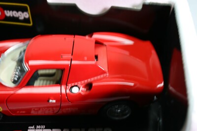Ferrari 250 LM Le Mans 1965 Rouge – Burago 1/18 – Miniature Métal (sans Boîte)