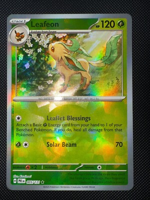 Leafeon (Poke Ball Pattern) 005/131 Sv: Prismatic Evolutions Holo NM - Pokemon