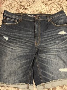 True Nation  short jeans size 42 denim blue Athletic fit Stretch dark wash