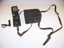 MODEL A-8 UNIVEX CINE CAMERA & CASE MADE IN USA 1930's ART DECO VINTAGE