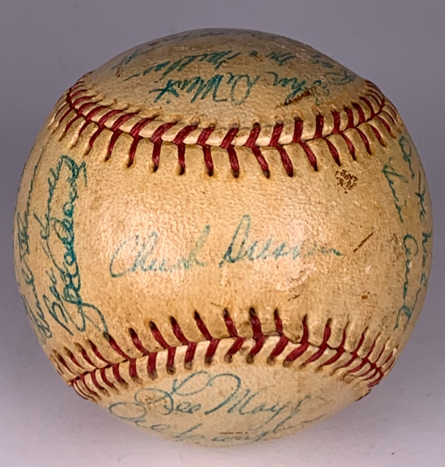 1961 Milwaukee Braves Hank Aaron Team Autographed Signed Baseball AMCo LOA 27105