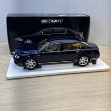 Minichamps 1:18 Bentley Continental Flying Spur 2005 Blue Metallic Tan Interior