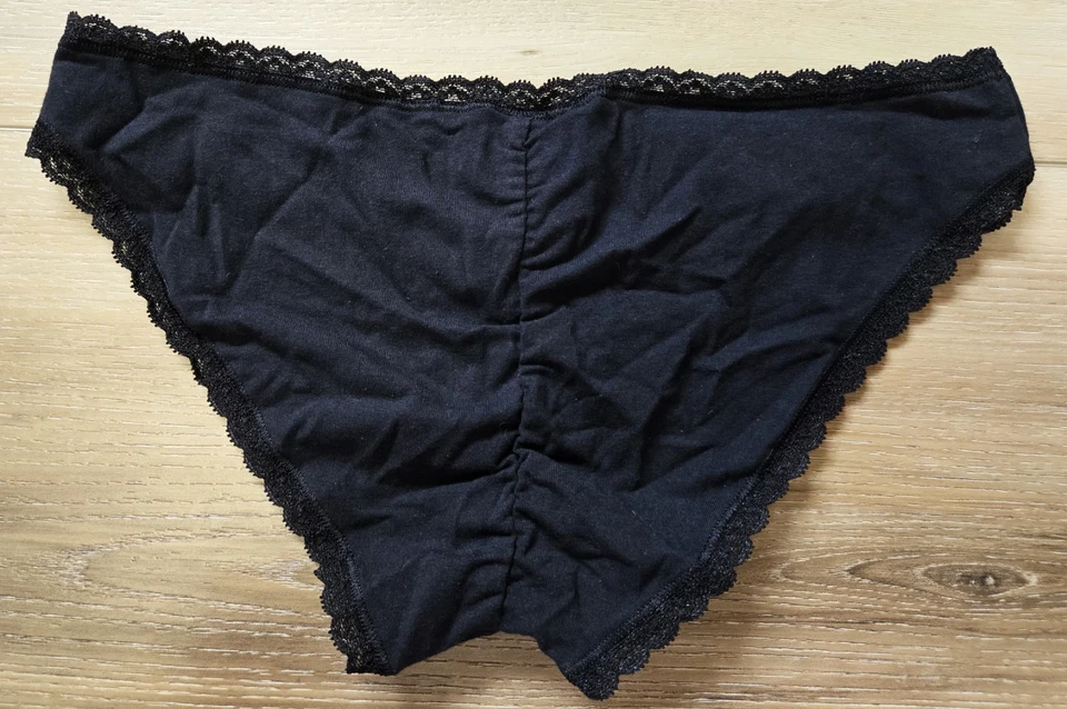 NWT Vintage Victoria's Secret PINK Black Cotton Lace Trim Low Bikini Panties XS - Image 2 of 3