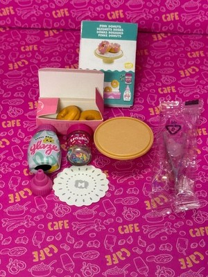 NEW MGA Miniverse Make It Mini Cafe Series 1 - Pink Donuts