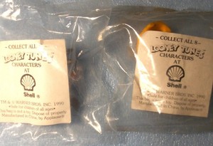 Shell Motor Oil Toy Promo Wile E Coyote Daffy Duck 1990 Looney Tunes Retro Lot