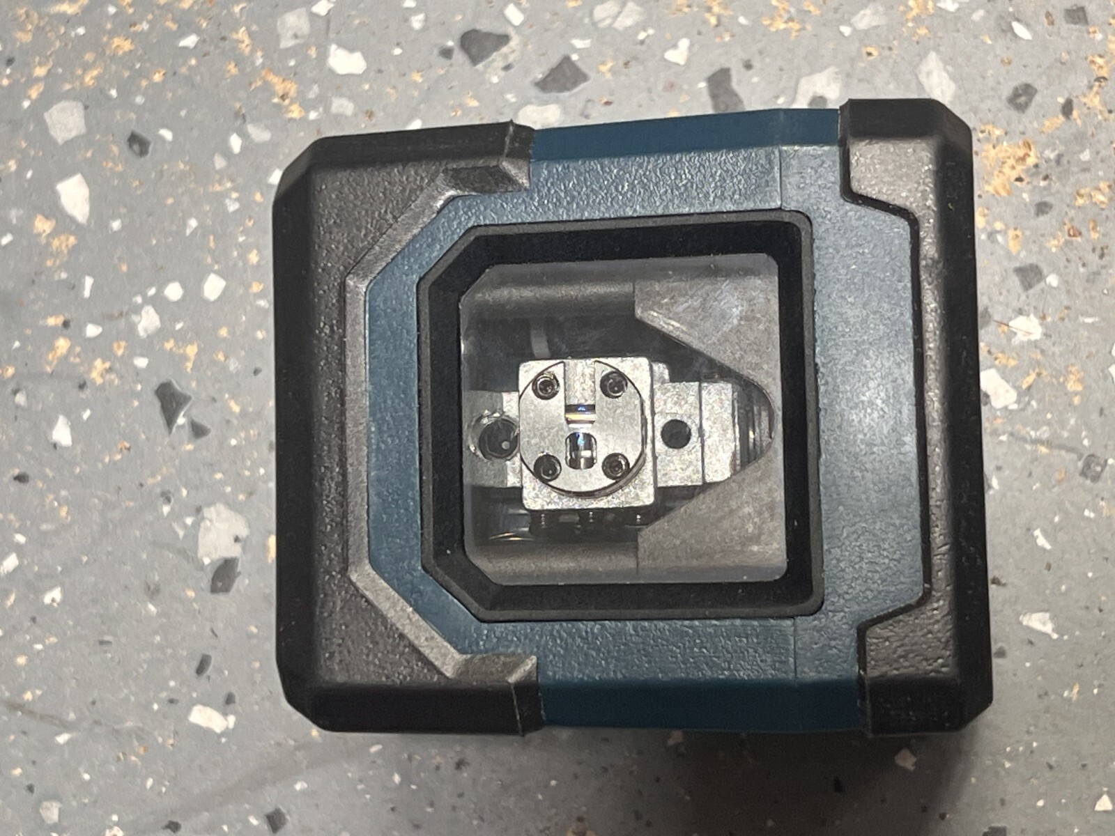 HANMATEK LV1 Laser Level Cross Line Laser with Measuring Range 50ft, Self-Leveli