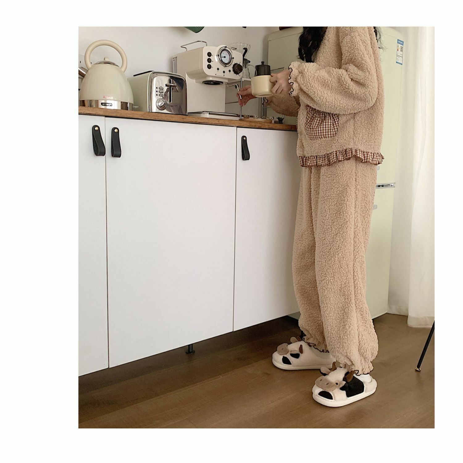 APL Carine scarpe di peluche pantofole mantenere caldo mucca cotone pantofole DE