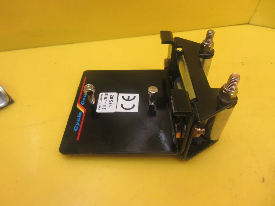 KIT DE MONTAJE DE CABRESTANTE USADO CYCLE COUNTRY 2002 TRAXTER 500 PLACA BRP CAN-AM 20-7010  Foto 4 de 4