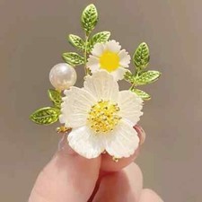 Fashion Plant Floral Brooch Elegant Luxury Women Enamel Green Leaf Pins