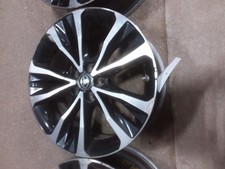 Wheel Sedan 17x7 Alloy 10 Split Spoke Fits 17-19 Corolla 2050673