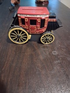 Wells Fargo Bank and Union Trust Co Cast Iron Stagecoach Coin bank - No Stopper
