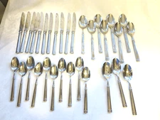 Cambridge stainless flatware Meridian pattern spoons knives 32 pieces
