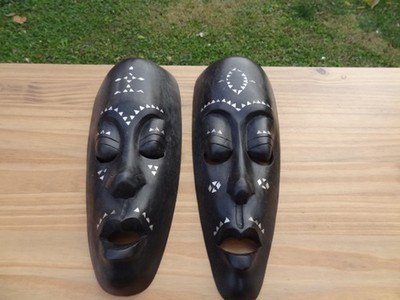 Handcrafted Black African / Indonesian Tribal ? Mask w Mother of Pearl