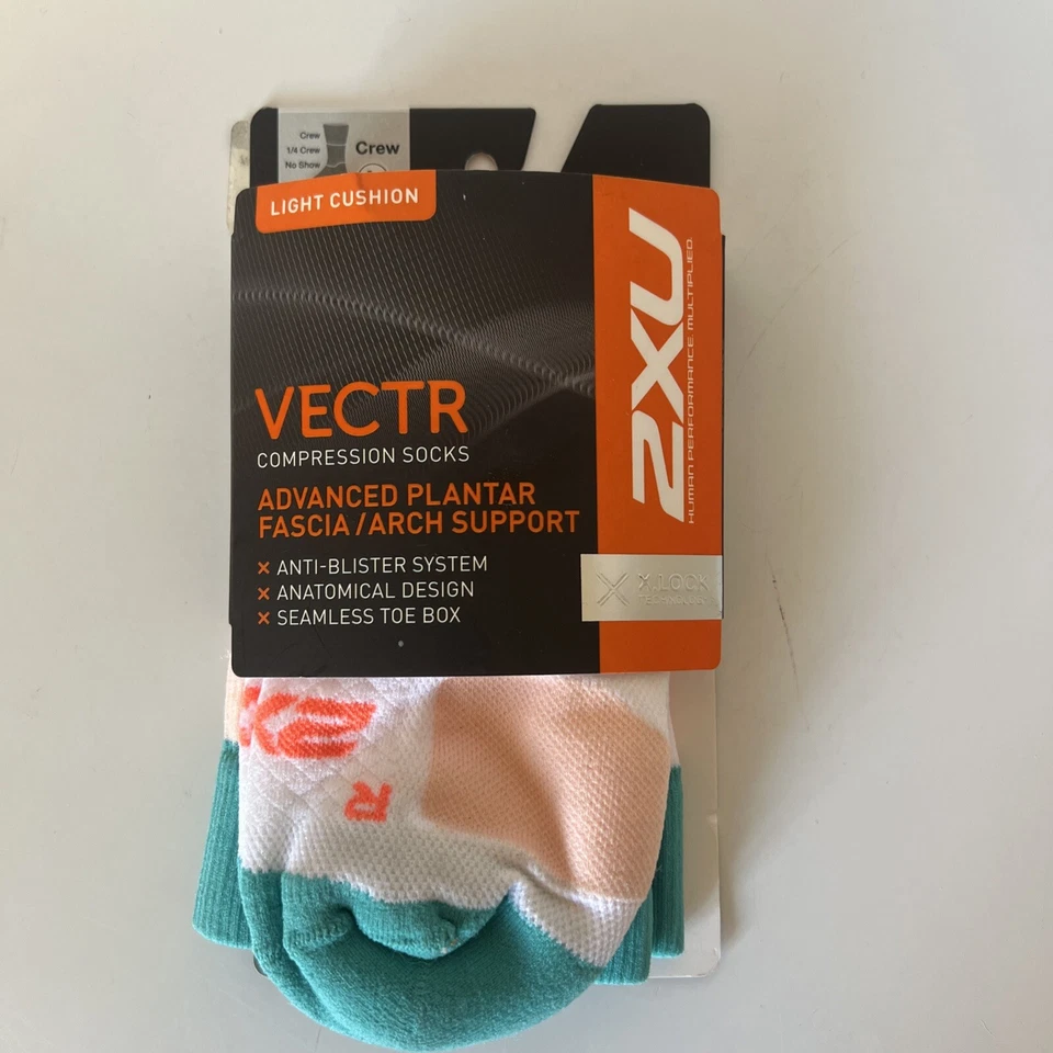 2XU Vectr Light Cushion Crew Sock Porcelain/Hyper Coral, - Image 3 of 4