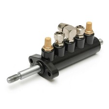 schwinn triple link pedals peloton