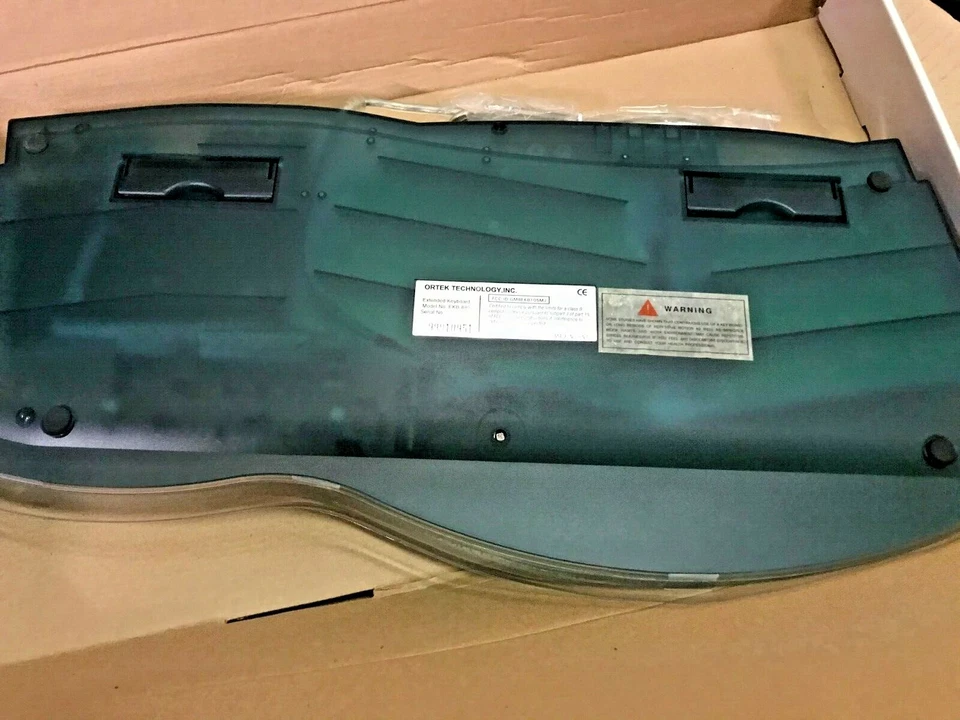 NEW CHIC ORTEK TECHNOLOGY ERGONOMIC USB EURO KEYBOARD EKB-880 GM8EKB104M DS-RM0 - Image 2 of 4