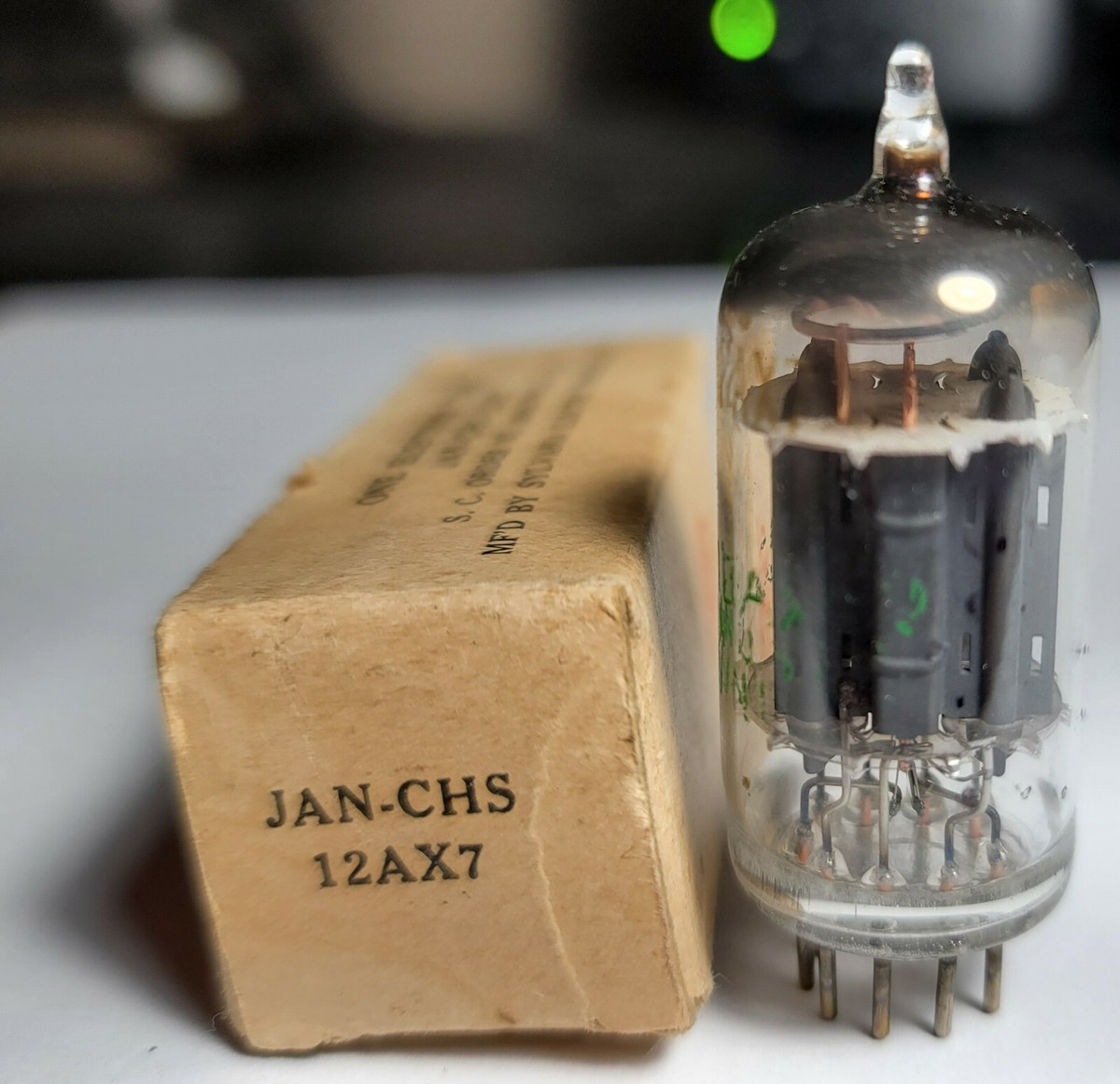 12AX7 SYLVANIA JAN CHS 17MM GREY PLATE VINTAGE TUBE NOS (1960's