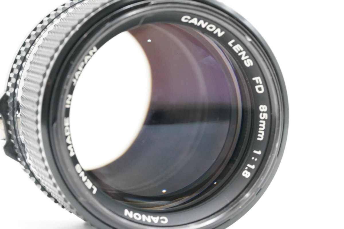 Near MINT] Canon NFD New FD 85mm F1.8 MF Portrait Lens From JAPAN