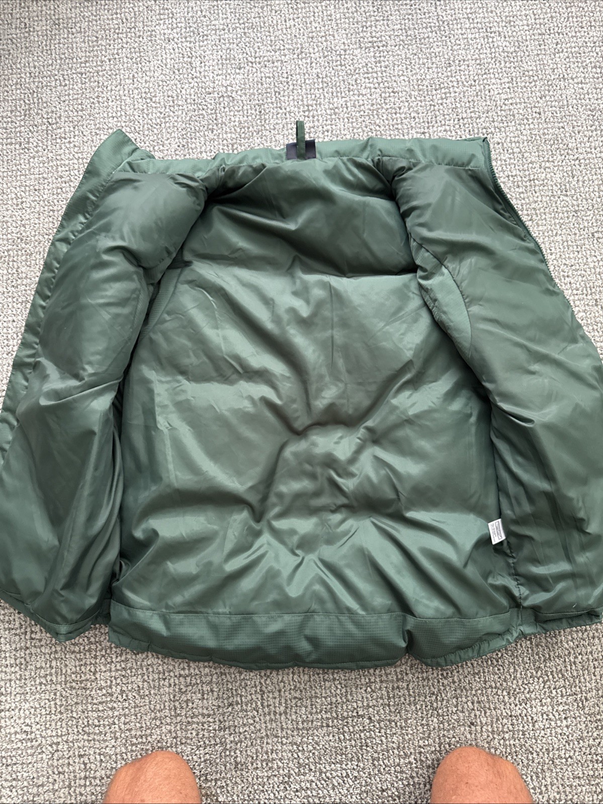 Vineyard Vines Primaloft Performance Insulated Ov… - image 10