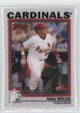 2021 Topps Iconic Card Manufactured Patch Yadier Molina #ICP-YMO Patch 0qo1