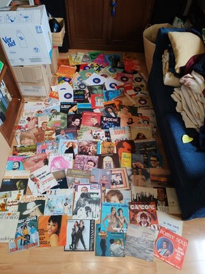 VINYL LOT 45 Runden BEATLES PRESLEY MADONNA DE ANDRE' CELENTANO MINE COMPLEXE