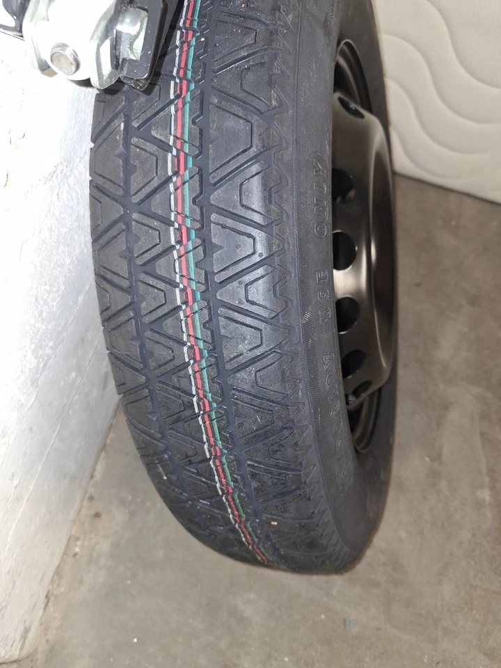 Ersatzrad 5x114,3 4Tx16 ET40 Reserverad T145/90 R16 Renault Kadjar + Wagenheber - Bild 3 von 4