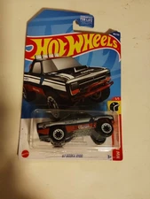 Hot Wheels 2022 Treasure Hunt Dodge D100 #186 of 250 HW Daredevils Series 5 of 5