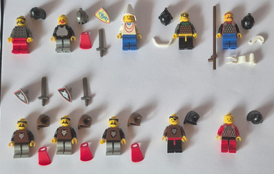 LEGO Castle   Wolfpack, Black Knights & Fright Knights   10 Minifiguren &Zubehör