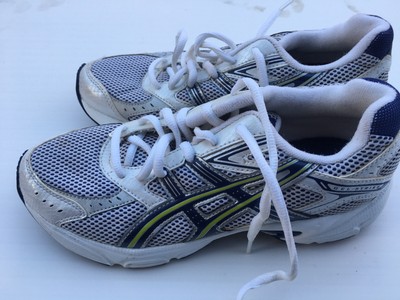 asics running shoes size 8