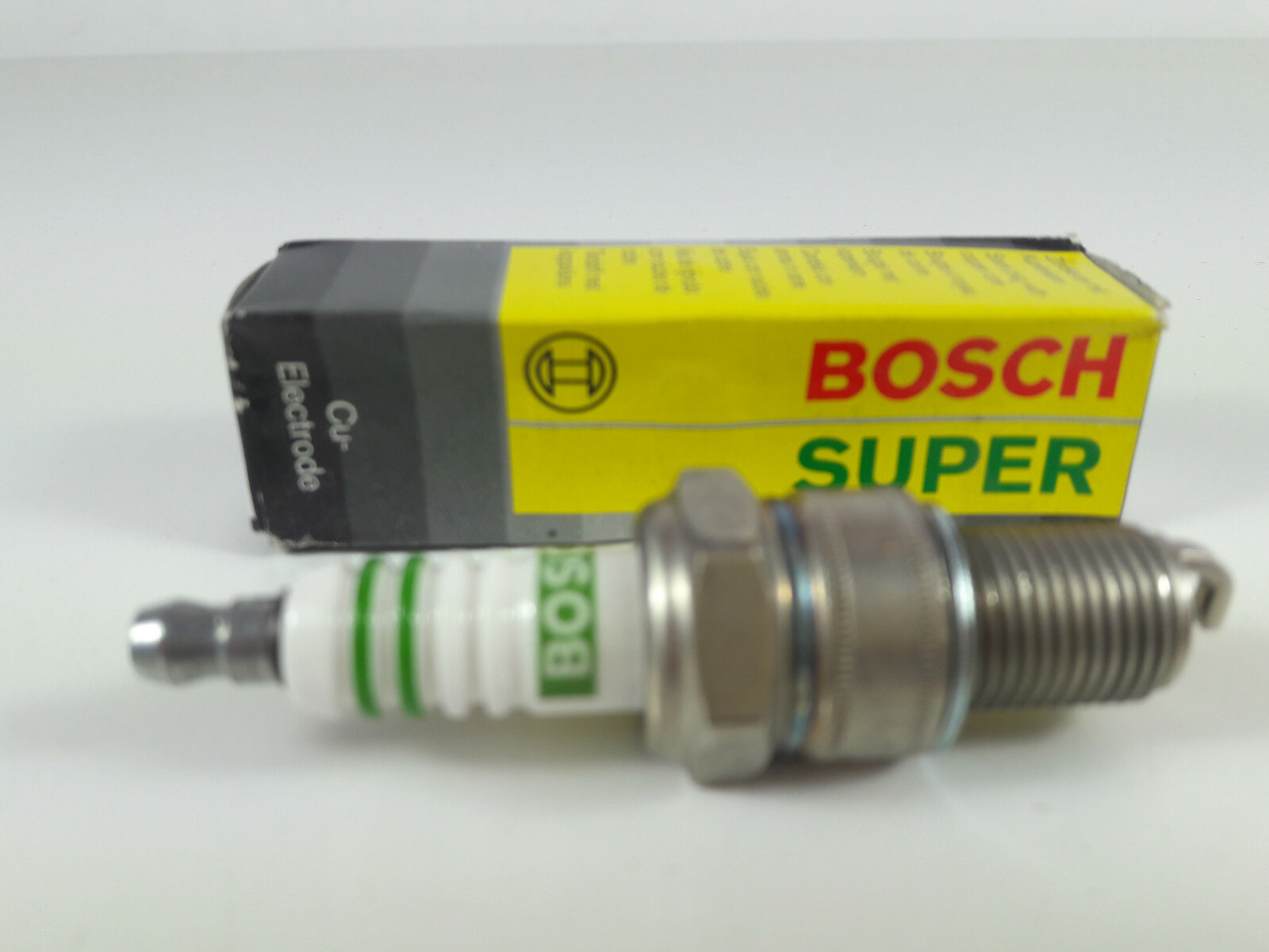 Candela Di Accensione Bosch WR5DC Nichel - 1 Pezzo, Facile Montaggio E Alta Affidabilità - Foto 4