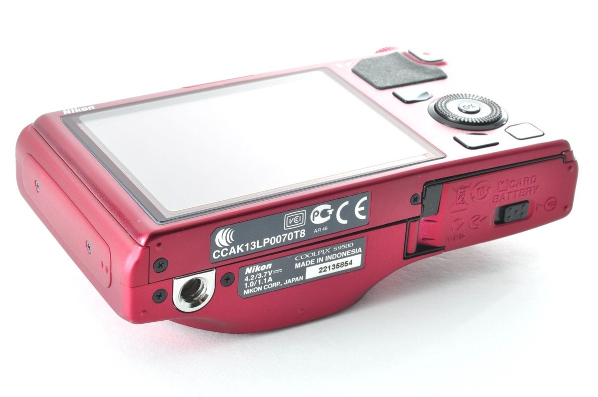 Nikon COOLPIX S9500 18.1MP Digital Camera 22 x Optical Zoom Nikon COOLPIX S9500 18.1MP Digital Camera 22 x Optical Zoom