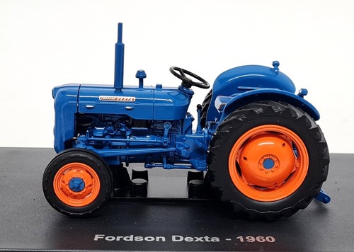 UH 1/32 Scale - Fordson Dexta 1960 Blue Vintage Tractor Diecast Scale Model - Picture 3 of 5