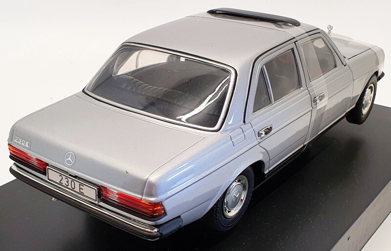 『希少』60年代 Revell レベル 1/32 Mercedes Benz 希少』60年代 Revell レベル 1/32 Mercedes Benz