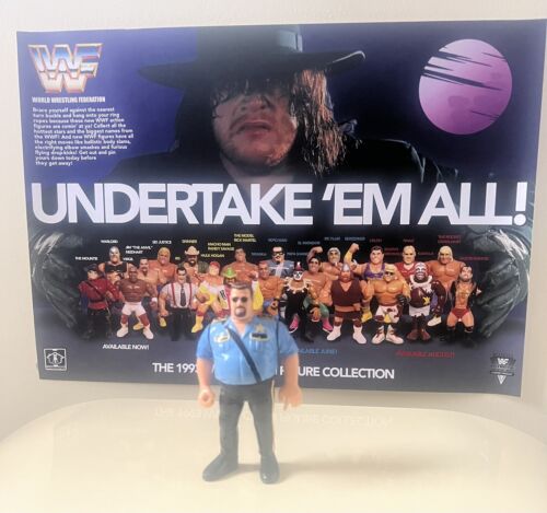 WWF WWE Hasbro Wrestling Figure. Series 1: Big Bos...