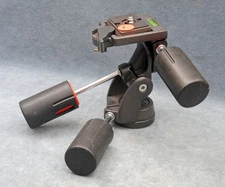 3-WAY TRIPOD HEAD - UNBRANDED BOGEN #3030?  (#1)