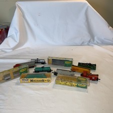 Large Lot Of Vintage N Scale 1:160 Minitrix Train Cars Some Work Some For Parts