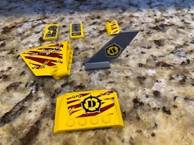 Lego Dino # 5886 T-Rex Hunter Specialty Parts Retired 2012