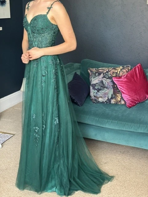 green bridesmaid dress long sleeve Zapaka Women Green Long Prom Dress A Line Spaghetti Straps Formal Dress  with Criss Cross Back – ZAPAKA UK
