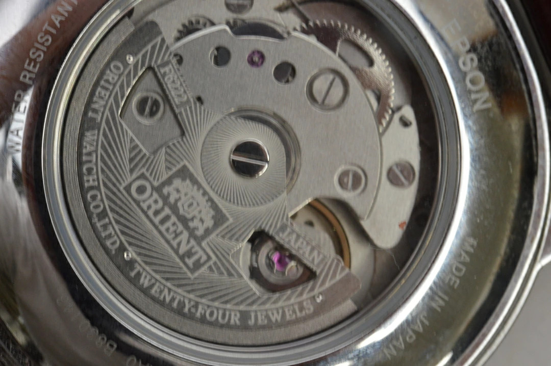 Orient ORIENT Classic Watch Small Second Hand Sil… - image 17