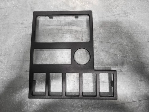 VW T4 Blende Rahmen Armaturenbrett Mittelkonsole Radio 7D1858100A