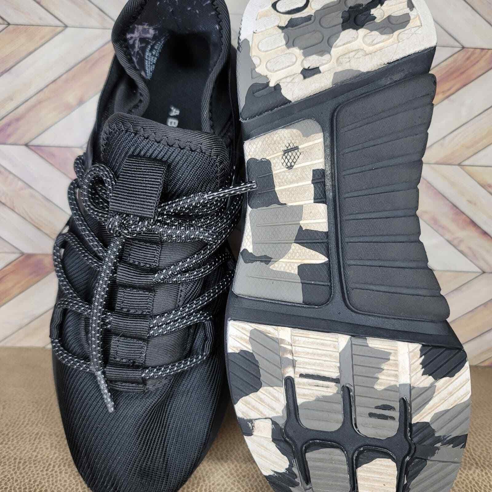 Fabletics Workout Running Reflective Sneakers Siz… - image 5