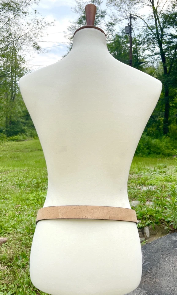 Cinturón italiano vintage de corcho y cuero beige crema de Nyovee talla 34 mediano grande Foto 4 de 4