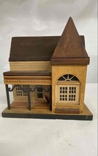 Vintage Wooden Dollhouse Model (Cynthia King 1990)
