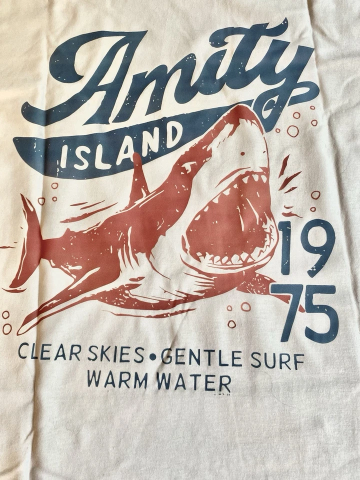 Jaws The Movie T-Shirt 1975 Amity Island New Officially Licensed Tee - Large - Image 2 of 3