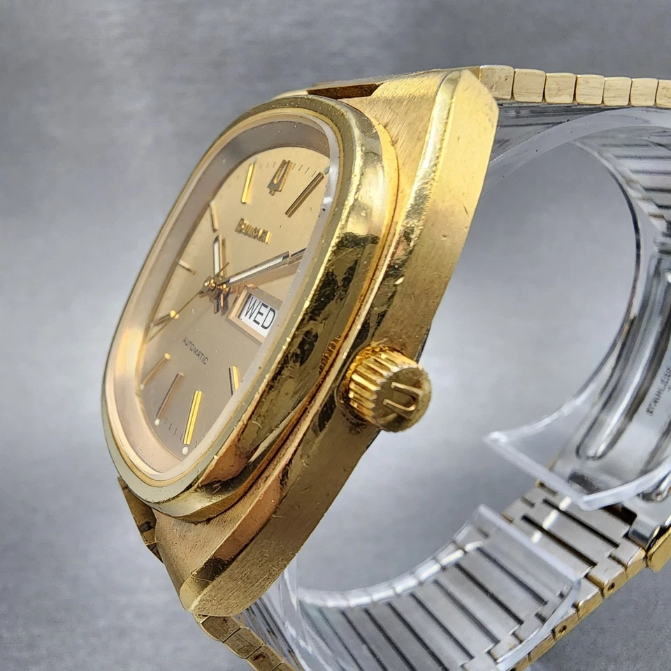 Bulova Reloj Automático Hombre 36mm Esfera Dorada Tono Dorado Fecha Día TV Rectángulo Funciona Foto 4 de 4