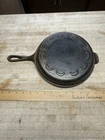 Vtg Lodge Cast Iron SCALLOPED Half moon Skillet